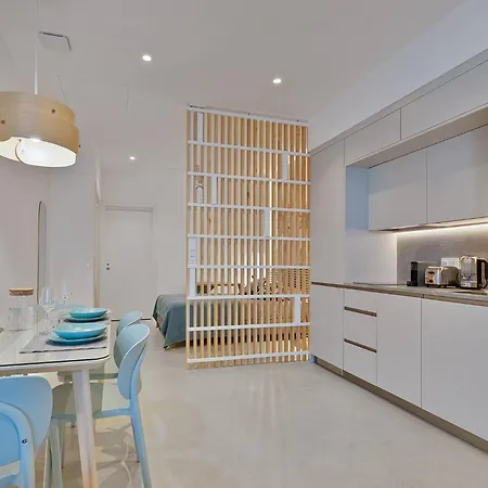 Algaidamar Luxury Apartment *